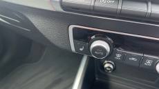 Audi Q2 35 TFSI S Line 5dr S Tronic Petrol Estate